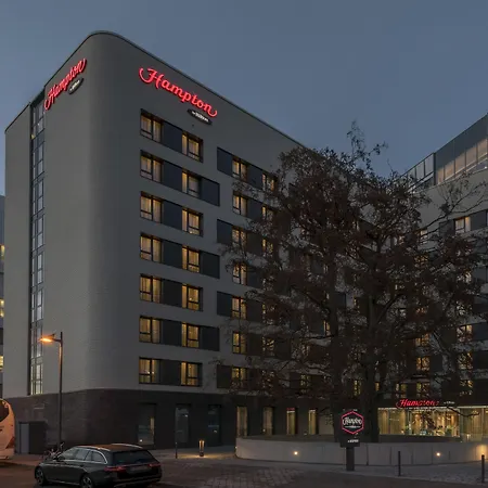 Hampton By Hilton Frankfurt Airport