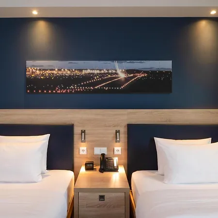Hampton By Hilton Frankfurt Airport