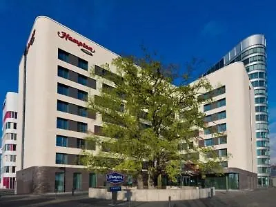 Hampton By Hilton Frankfurt Airport Отель 3*