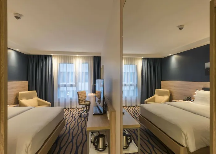 Hampton By Hilton Frankfurt Airport Hotel 3*