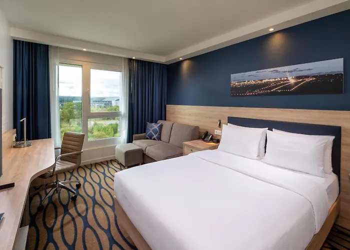Hampton By Hilton Frankfurt Airport 3* Франкфурт-на-Майне