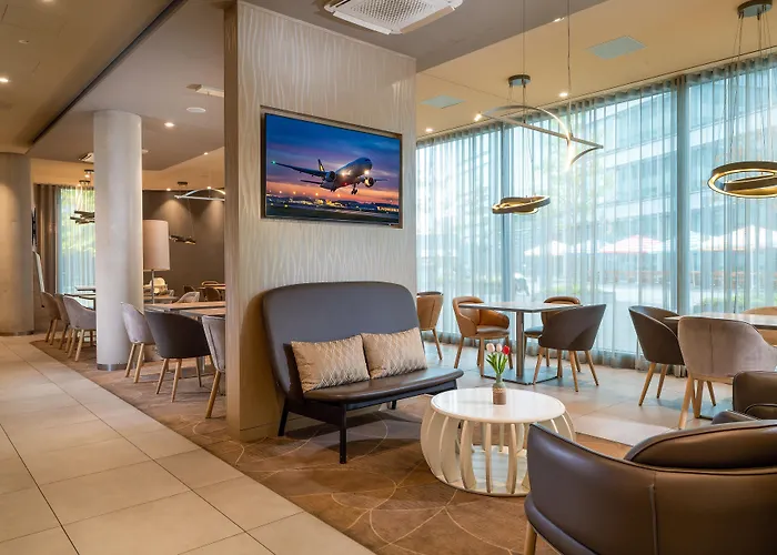 Hampton By Hilton Frankfurt Airport