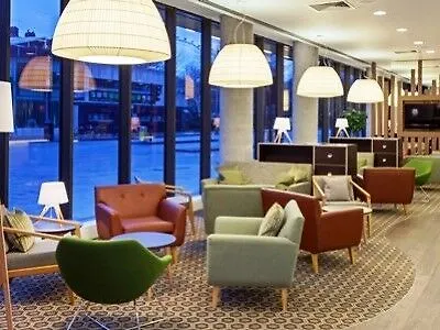 Hampton By Hilton Frankfurt Airport Отель 3*